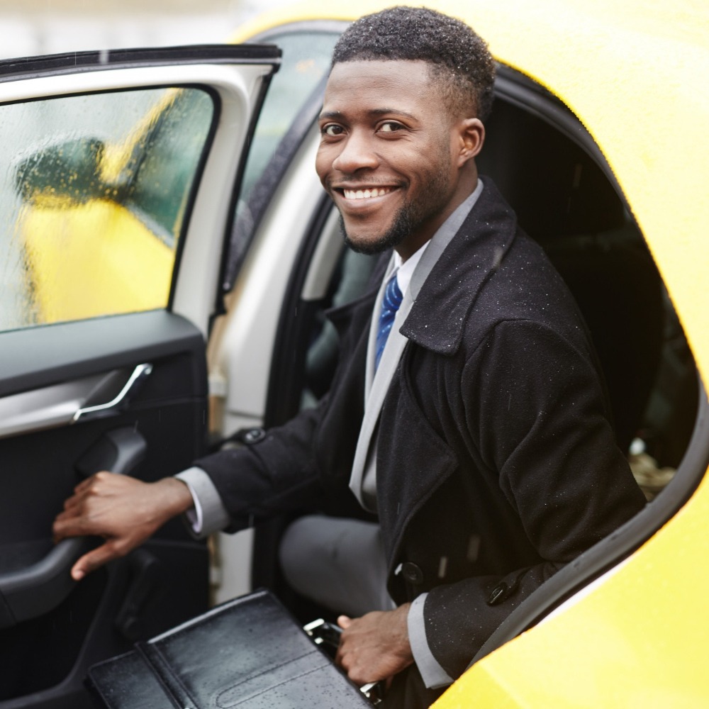 Guaranteed Luton Airport Taxi Luton airport taxi