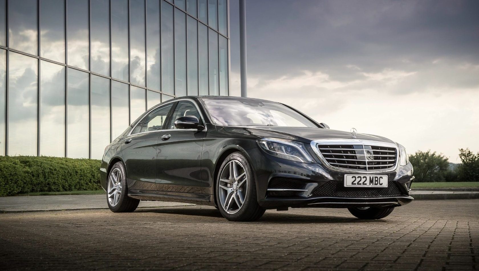 Available Long Distance Cars Minicab fleet