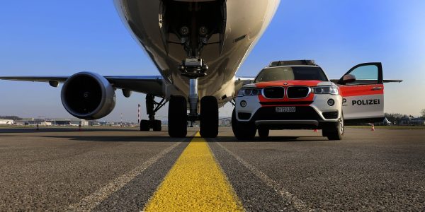 Seamless 24/7 Airport Service Airport transfer